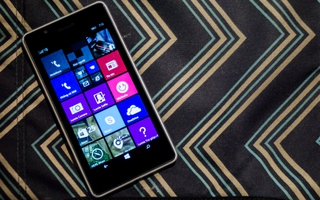 Microsoft Lumia 540: Người anh em cải tiến của 535