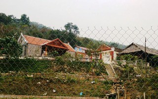 Yêu cầu làm rõ việc 12 con dê của hộ nghèo “lạc” vào trang trại bí thư huyện