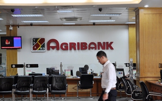 Agribank dừng ưu tiên tuyển con cán bộ