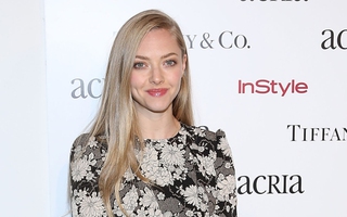 Amanda Seyfried bức xúc vì thù lao thua xa bạn diễn nam