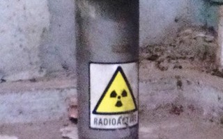 Để thiết bị chứa nguồn phóng xạ "lang thang ở ngoài", nguy hiểm hơn cả bom