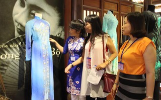 Nữ CNVC-LĐ tìm hiểu về áo dài Việt Nam