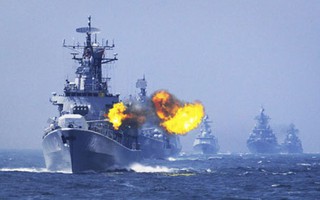 Việt Nam phản ứng trước việc Trung Quốc bắn đạn thật ở Biển Đông