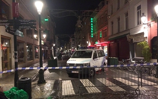Cảnh sát Bỉ bố ráp suốt đêm, bắt 16 người