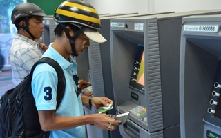 ATM lại… hết tiền!