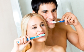 6 sai lầm thường gặp khi đánh răng