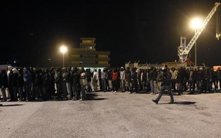 Ý bắt 44 người liên quan đến vụ “trùm” một mắt