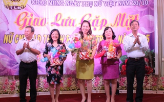 Nha Trang: Biểu dương các nữ cán bộ Công đoàn xuất sắc