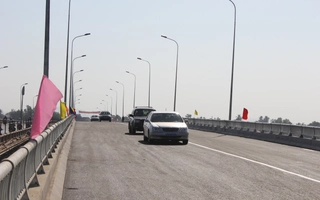 Thông xe cầu La Ngà mới trên "con đường bauxite"