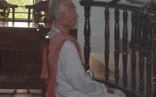 Mâu thuẫn đất đai, cụ ông 91 tuổi đầu độc vợ bằng thuốc trừ sâu