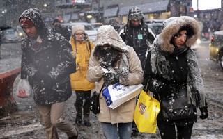 Mỹ ban bố tình trạng khẩn cấp trước bão tuyết