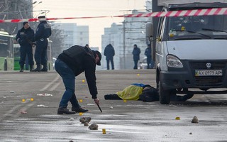 Đánh bom "khủng bố" miền Đông Ukraine