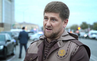 Lãnh đạo Chechnya tuyên bố trung thành tuyệt đối với ông Putin