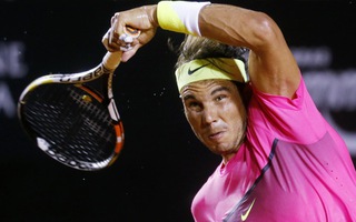 Thua sốc Fognini, đương kim vô địch Nadal bị loại ở bán kết