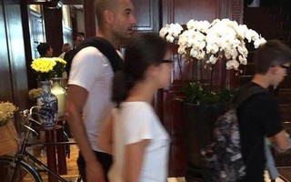 Pep Guardiola bất ngờ xuất hiện tại Việt Nam