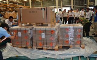 Tịch thu 144.000 viên đạn đi “lạc” qua sân bay Tân Sơn Nhất