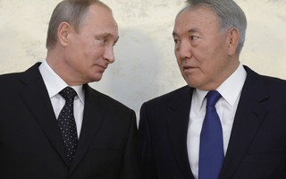 Nga trả đất cho Kazakhstan