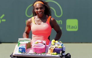 Đánh bại Lisicki, Serena Williams chạm tay đến chiến thắng thứ 700
