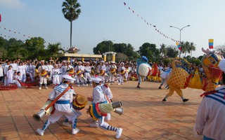 Giữ lửa điệu múa trống Xa-dăm Tây Ninh