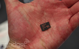 Thẻ microSD dung lượng 200 GB