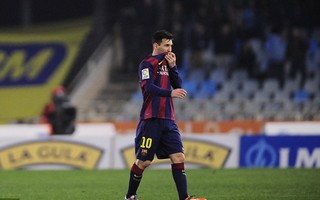 Huyền thoại Stoichkov: Messi có thể rời Barca bằng “cửa sau”