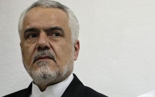 Cựu phó tổng thống Iran bị áp giải đến nhà tù