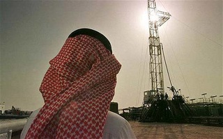 Ả Rập Saudi trả giá vì cố giữ thị phần dầu