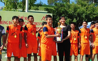 Lần đầu tiên TP HCM tổ chức giải bóng đá mini học đường