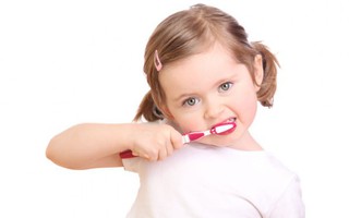 Trẻ em đánh răng: Chuyện không nhỏ!