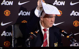 Paul Scholes chê HLV Van Gaal dở hơi