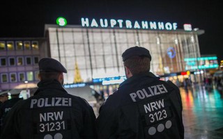 Cảnh sát Đức "vỡ trận" trong vụ tấn công tình dục ở Cologne