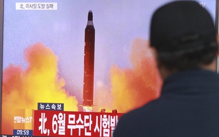 Mỹ - Hàn: Triều Tiên phóng tên lửa thất bại