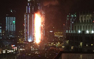 Khách sạn siêu sang Dubai cháy ngùn ngụt đêm Giao thừa