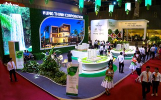 Ào ạt tung hàng tại Vietbuild