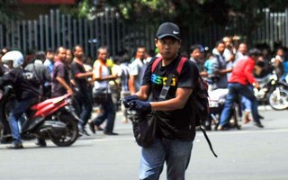 Indonesia: Mất mạng vì chụp ảnh kẻ đánh bom