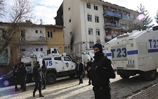 Thổ Nhĩ Kỳ bắt đao phủ IS