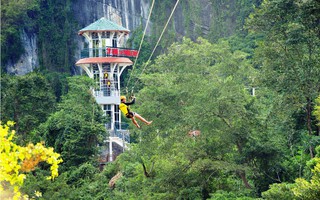 Lượng khách đến Phong Nha - Kẻ Bàng tăng kỷ lục