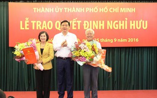 Trao quyết định nghỉ hưu cho nguyên lãnh đạo TP HCM