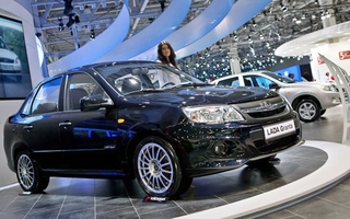 Nhiều loại ô tô nhập khẩu từ Nga sẽ được miễn thuế