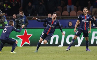 Siêu dự bị Cavani gieo sầu cho Chelsea