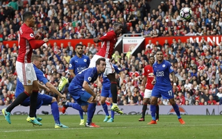 Pogba bùng nổ, M.U hủy diệt Leicester