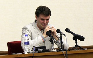 Lãnh án 15 năm tù khổ sai vì trộm biểu ngữ ở Triều Tiên