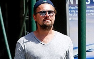 Leonardo DiCaprio lộ thân hình béo phệ trên phố