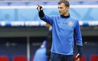 Shevchenko âu lo khi Ukraine đấu "hiện tượng" Iceland