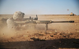 Lính bắn tỉa Anh tiêu diệt đao phủ IS đang hành quyết 12 con tin