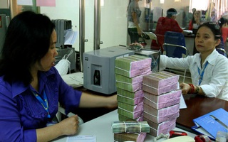 Vì sao Bộ Tài chính “đòi” ngân hàng trả cổ tức bằng tiền?