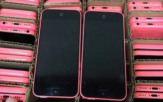 iPhone giá 2-3 triệu đồng tràn ngập thị trường