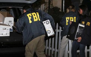 Chiến dịch “Buồng tối” của FBI