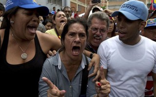 Venezuela: Phe đối lập đã thu thập đủ chữ ký nhằm lật đổ ông Maduro