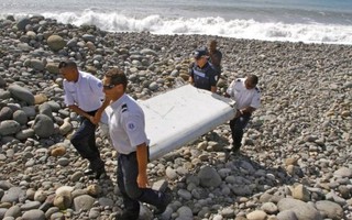 MH370 được lái lao thẳng xuống nước?